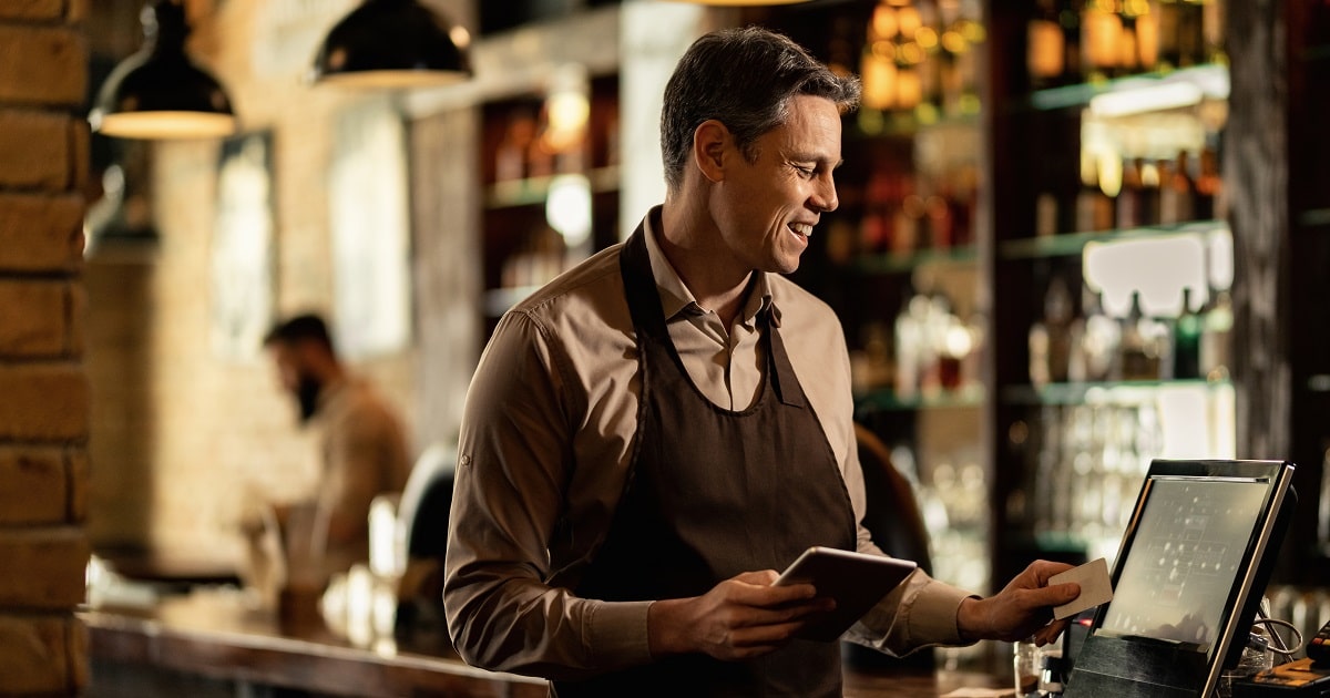 How POS Solutions Assist Restaurants to Increase their ROI?